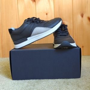 Everlane sneakers